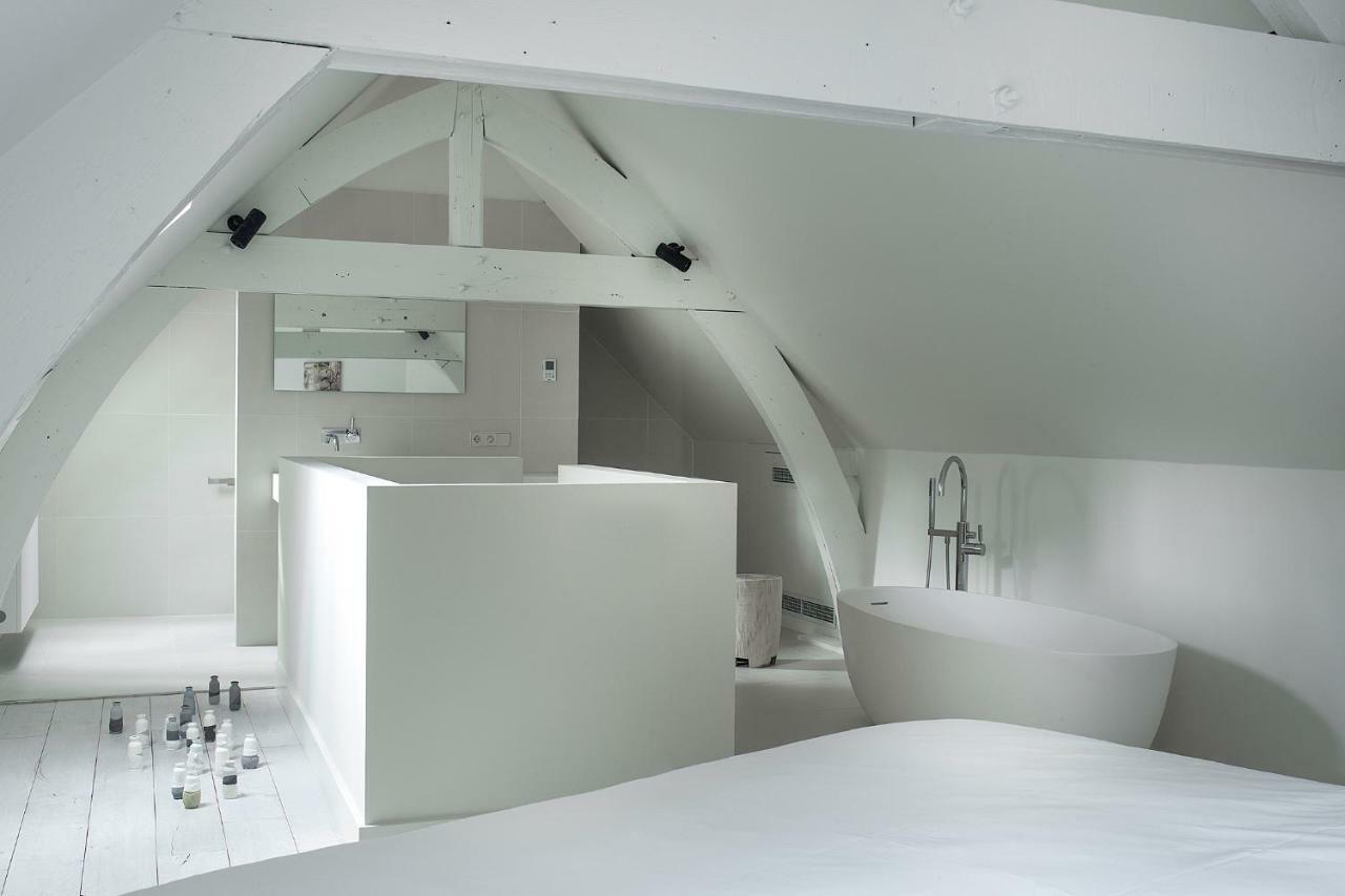 Kazerne Hotel - Member Of Design Hotels Eindhoven Bagian luar foto