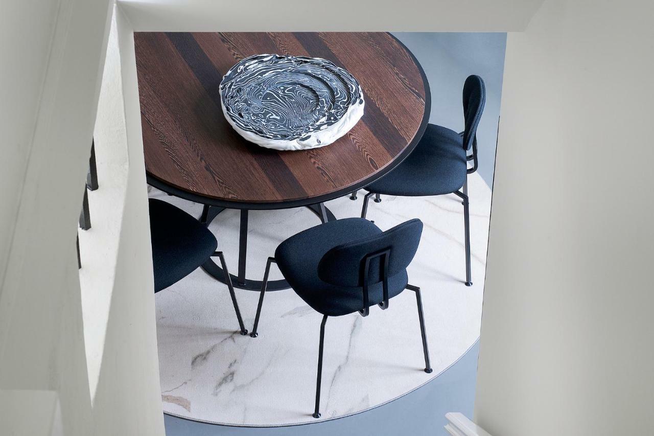 Kazerne Hotel - Member Of Design Hotels Eindhoven Bagian luar foto